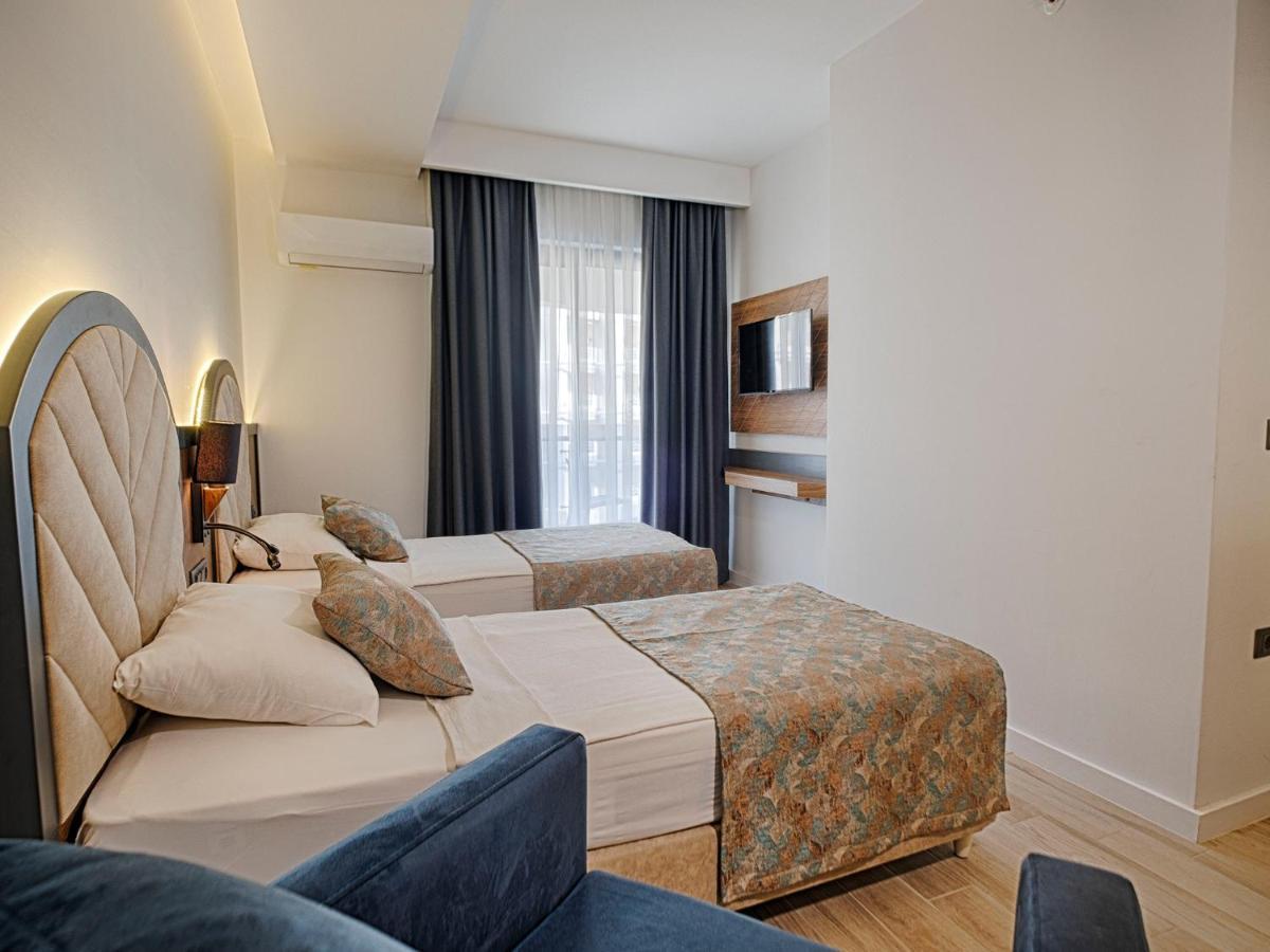 Grand Uysal Beach & Spa Hotel อลันยา ภายนอก รูปภาพ