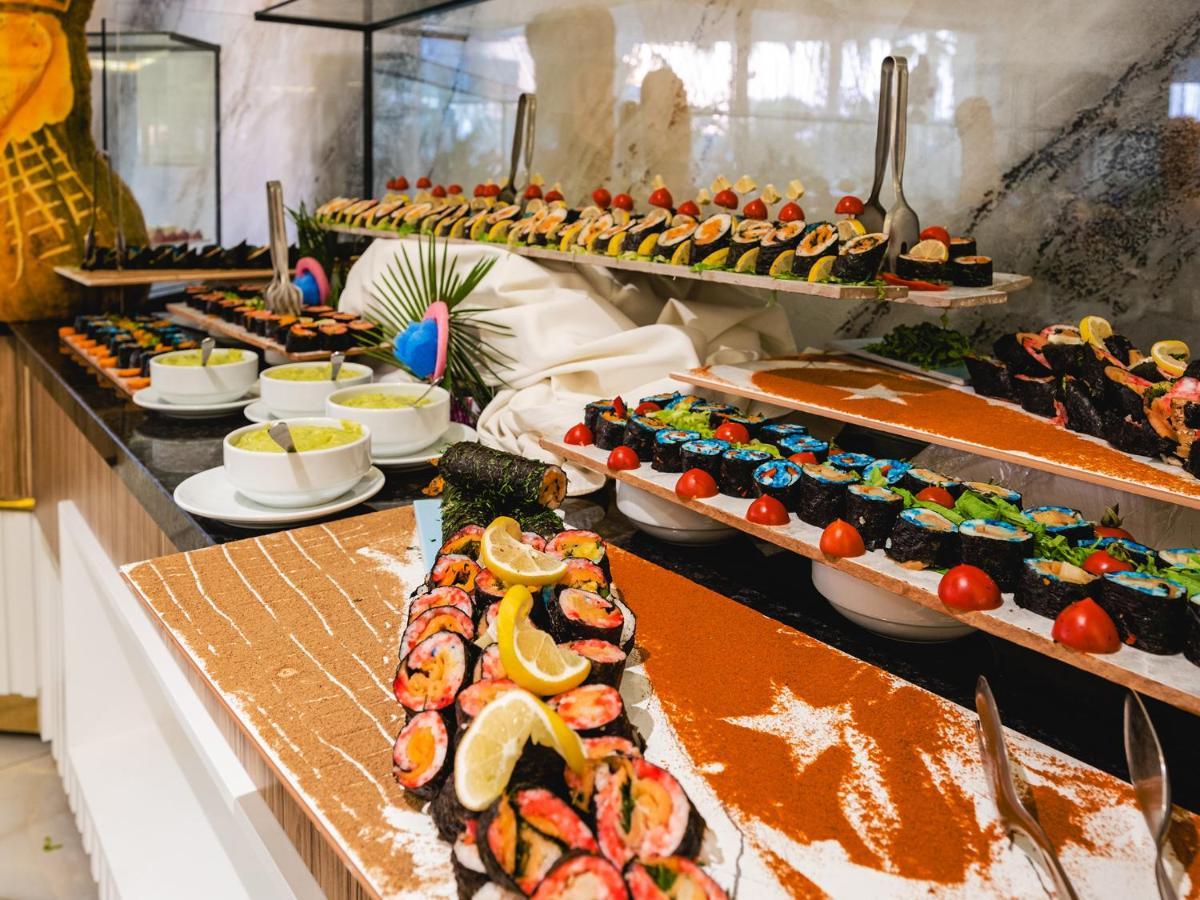 Grand Uysal Beach & Spa Hotel อลันยา ภายนอก รูปภาพ