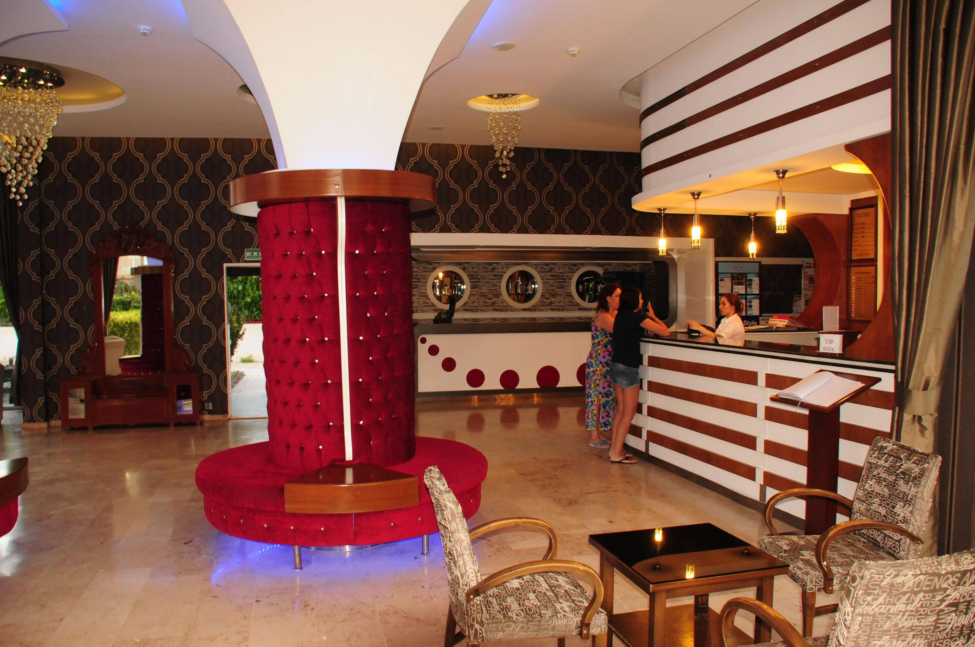 Grand Uysal Beach & Spa Hotel อลันยา ภายนอก รูปภาพ
